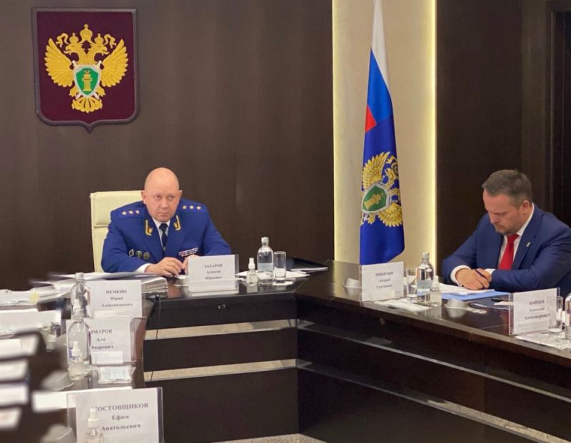 Заместитель Генерального прокурора России Алексей Захаров провел личный прием граждан в Новгородской области
